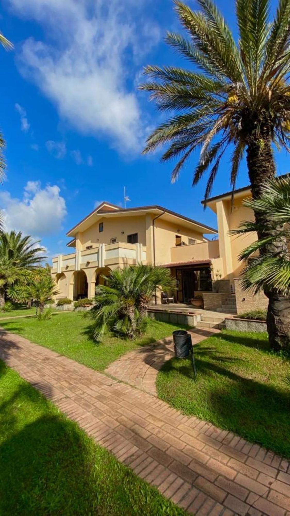 San Michele Apartments&Rooms Catanzaro Exterior foto